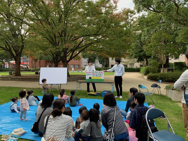 ようこそＳＯＢＡへ_コロナに、負けない！がんばる図書館！江戸川区立西葛西図書館の男性読み聞かせ隊のみなさん