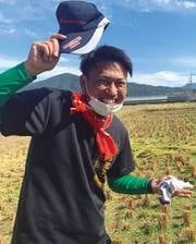 著者サルインさんについて
